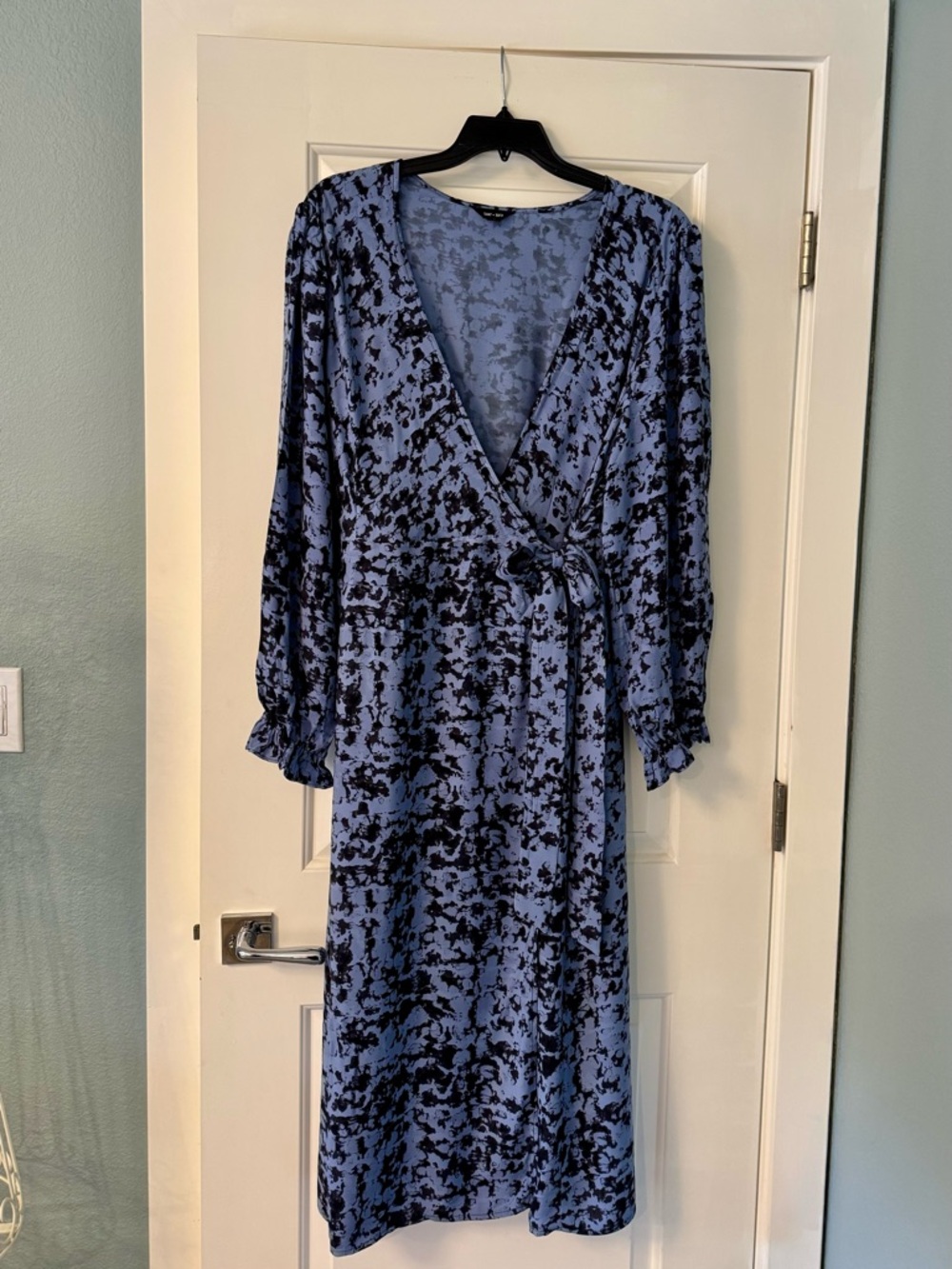 Saint + Sofia Soft Blue and Black Long Sleeve Print Wrap Maxi Dress